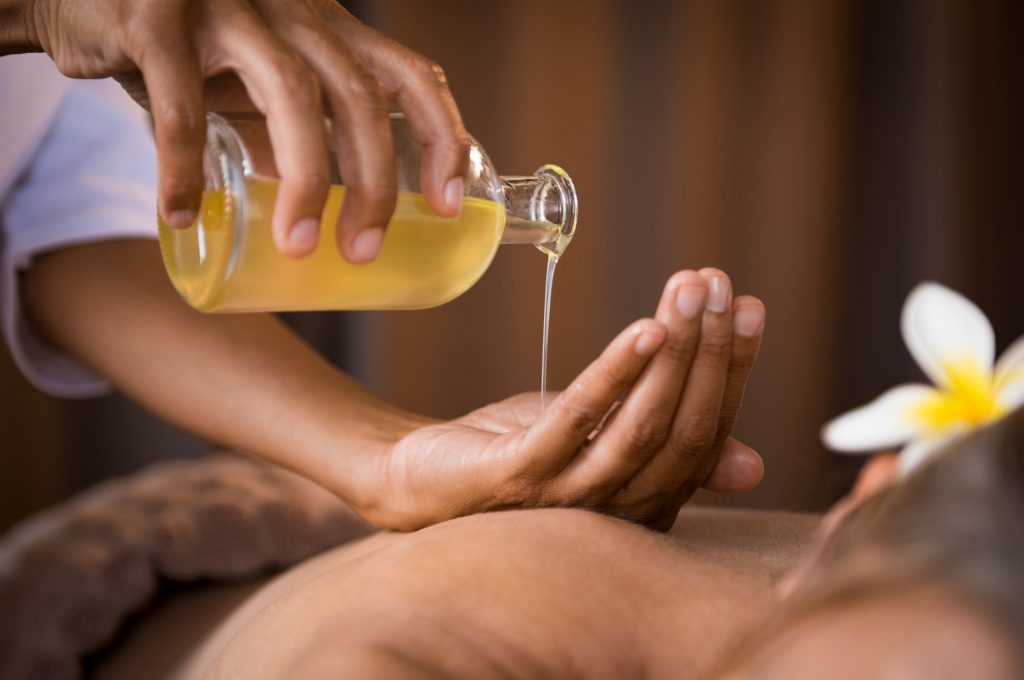 What Is Aromatherapy Massage? The Scent of Relaxation